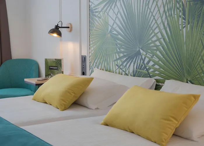 Отель Acapulco 4*