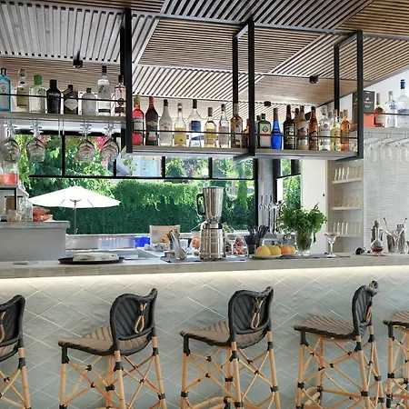 Szálloda Acapulco 4*